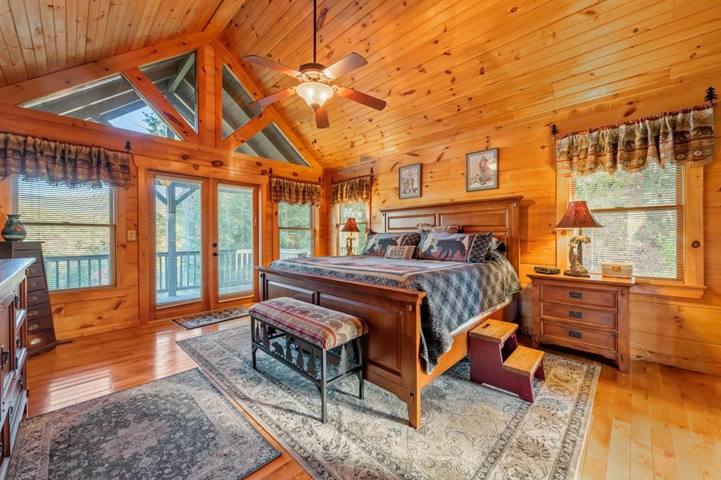 709 Laurel Creek Trail, Blue Ridge GA 30513 - Photo