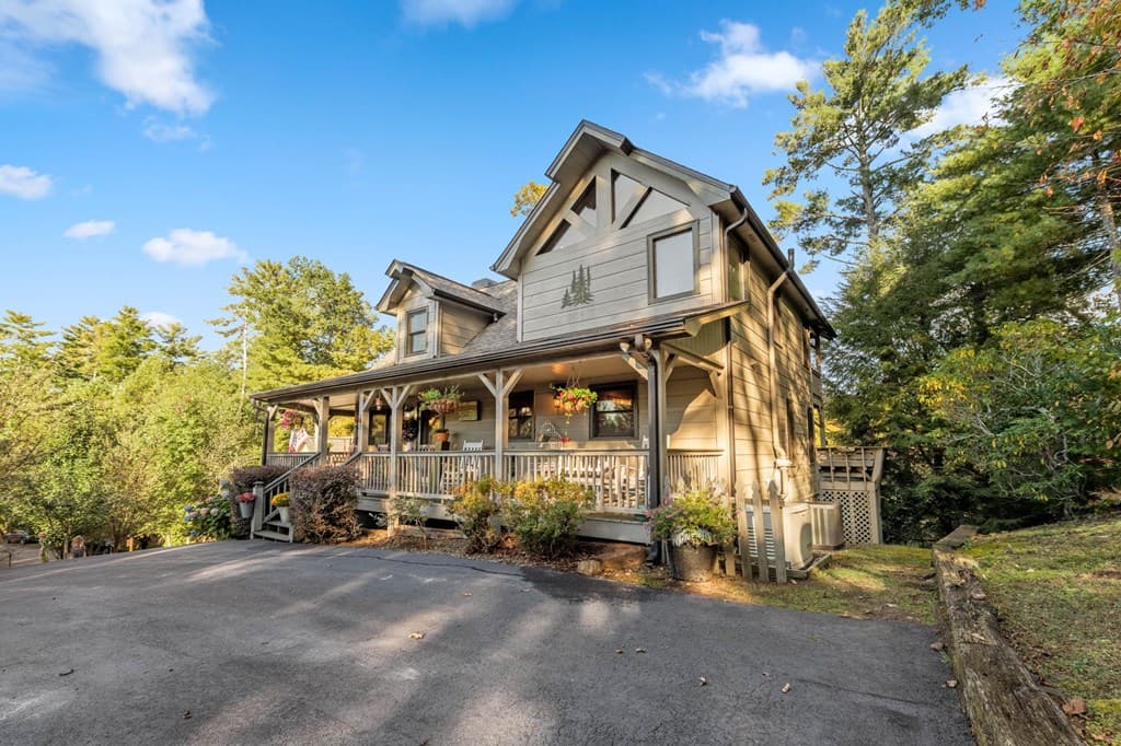 709 Laurel Creek Trail, Blue Ridge GA 30513 - Photo