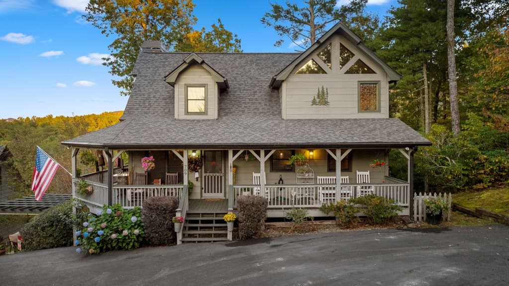 709 Laurel Creek Trail, Blue Ridge GA 30513 - Photo
