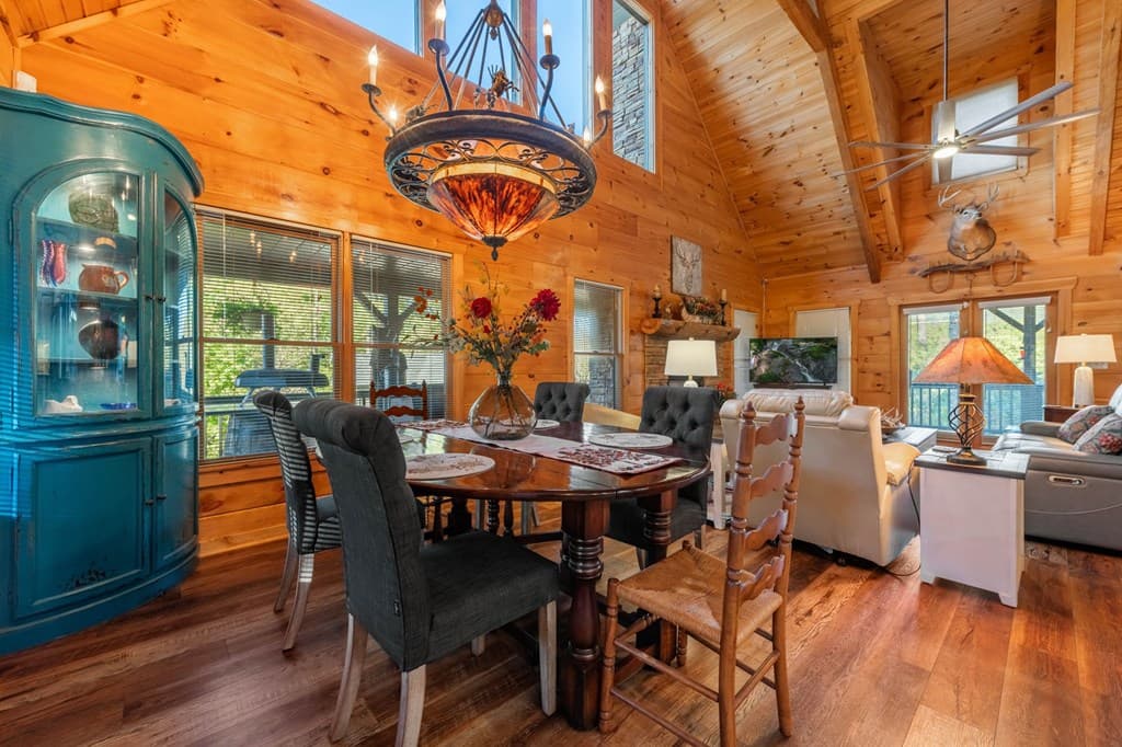 709 Laurel Creek Trail, Blue Ridge GA 30513 - Photo