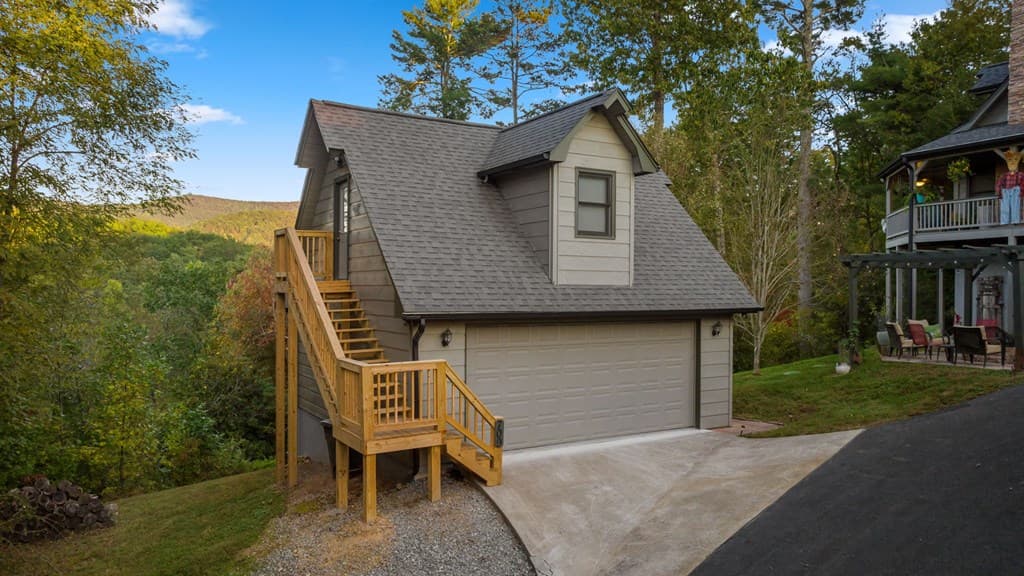 709 Laurel Creek Trail, Blue Ridge GA 30513 - Photo