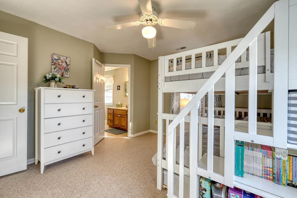 417 Hidden Forest Lane, Hayesville SC 29804 - Photo