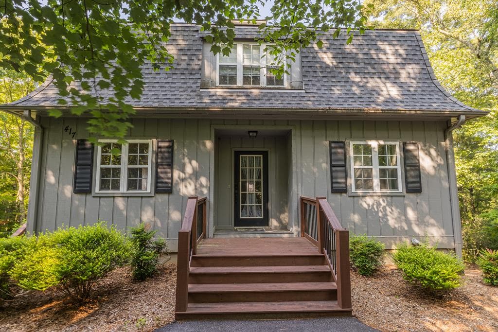 417 Hidden Forest Lane, Hayesville SC 29804 - Primary photo