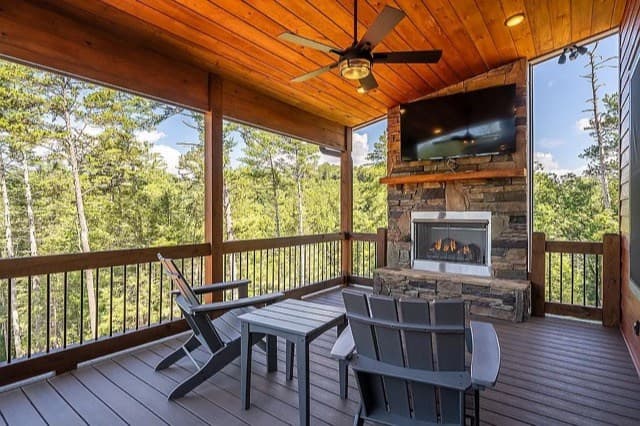 1281 High River Crossing, Ellijay GA 30540 - Photo