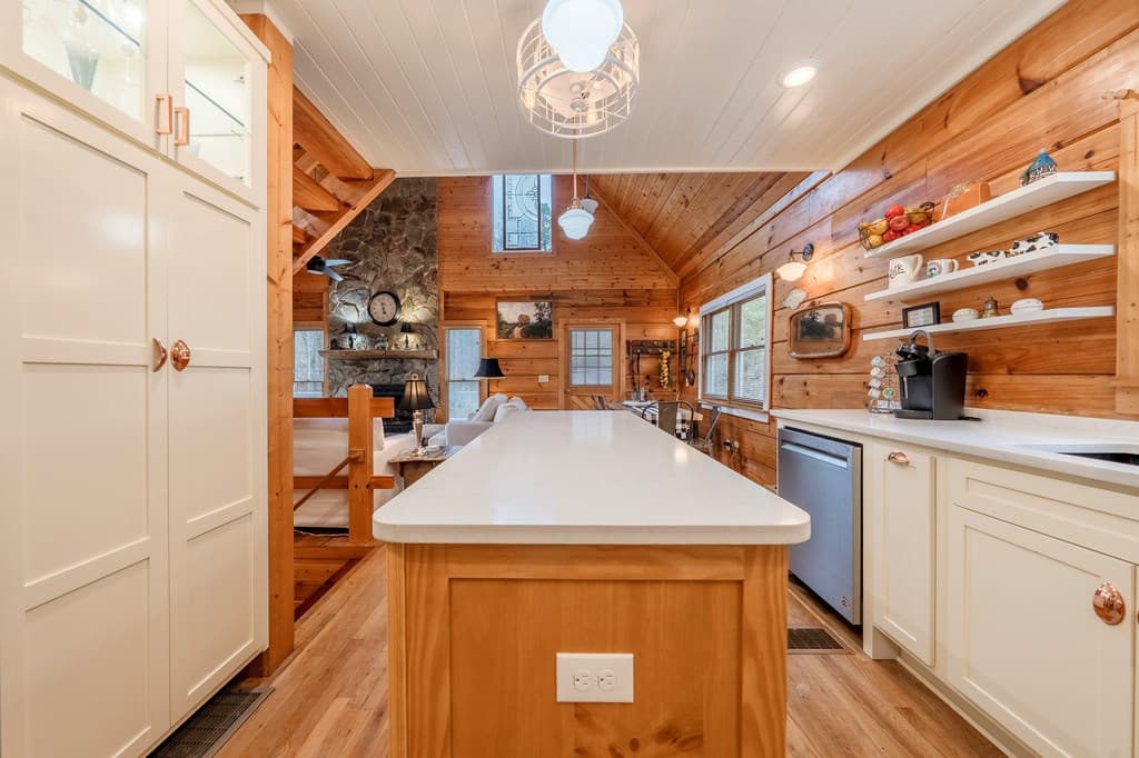 161 Walkabout Creek Road, Morganton GA 30560 - Photo