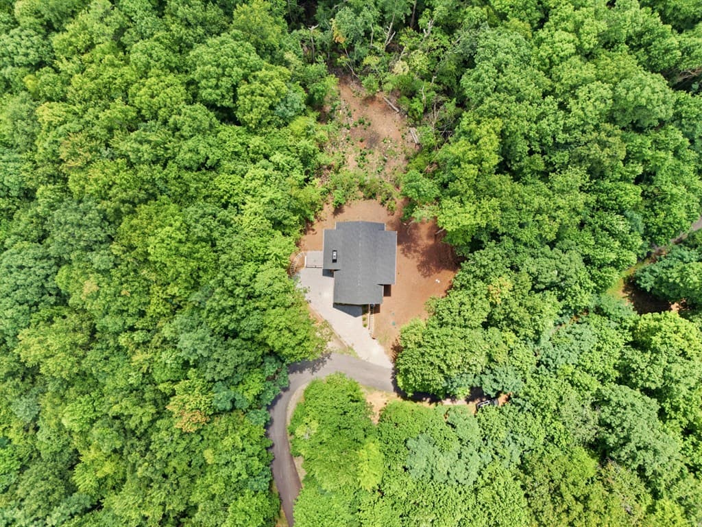579 Overlook Loop, Young Harris GA 30582 - Photo