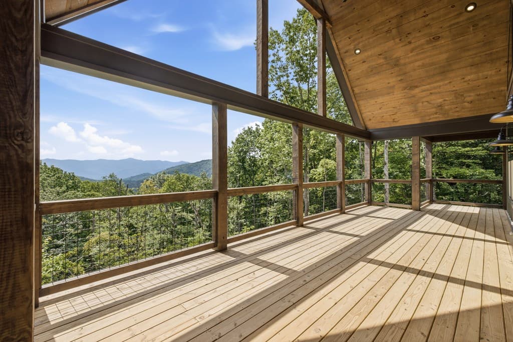 579 Overlook Loop, Young Harris GA 30582 - Photo