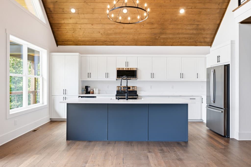 579 Overlook Loop, Young Harris GA 30582 - Photo