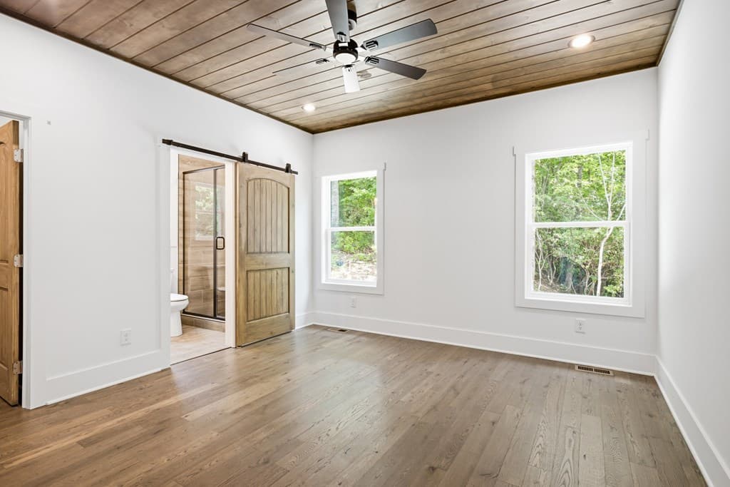 579 Overlook Loop, Young Harris GA 30582 - Photo