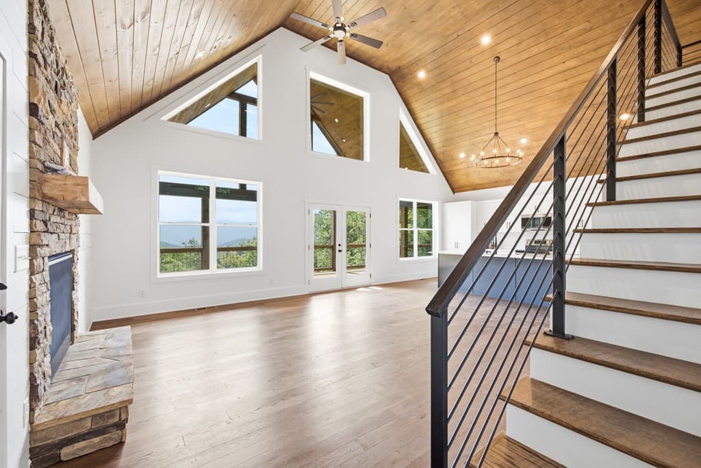 579 Overlook Loop, Young Harris GA 30582 - Photo