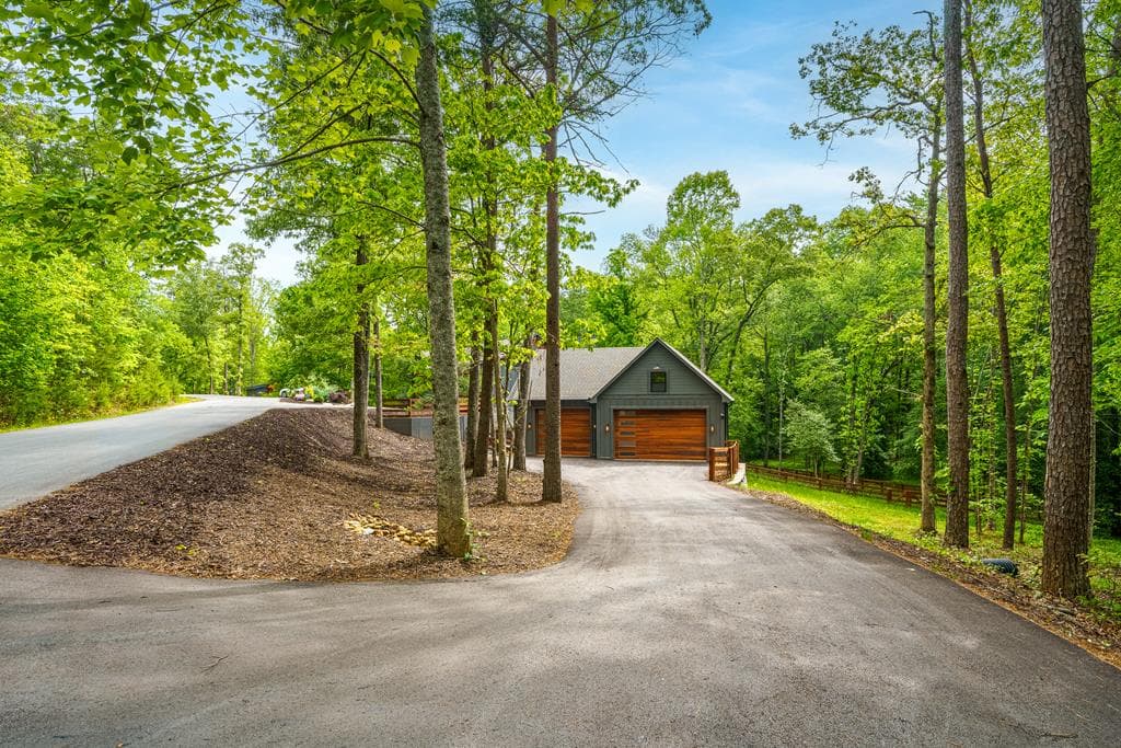 522 Lees Ride, Mccaysville GA 30555 - Photo