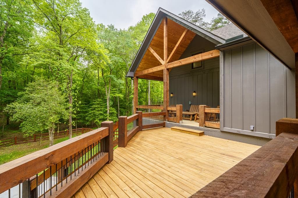 522 Lees Ride, Mccaysville GA 30555 - Photo