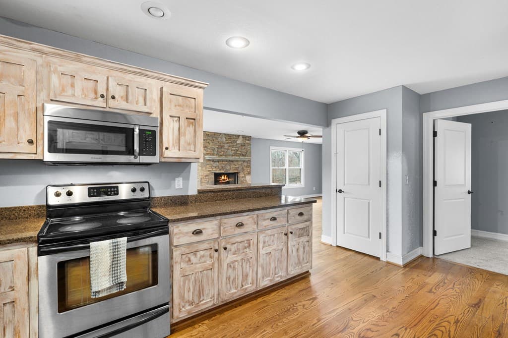 202 Bell Orchard Drive, Hayesville NC 28904 - Photo