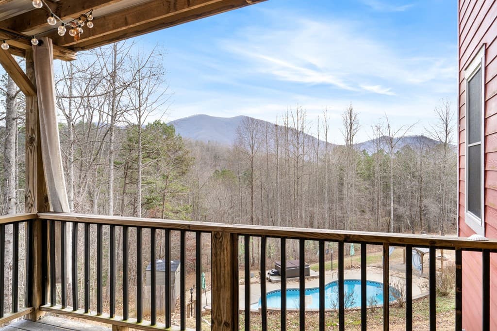 202 Bell Orchard Drive, Hayesville NC 28904 - Photo