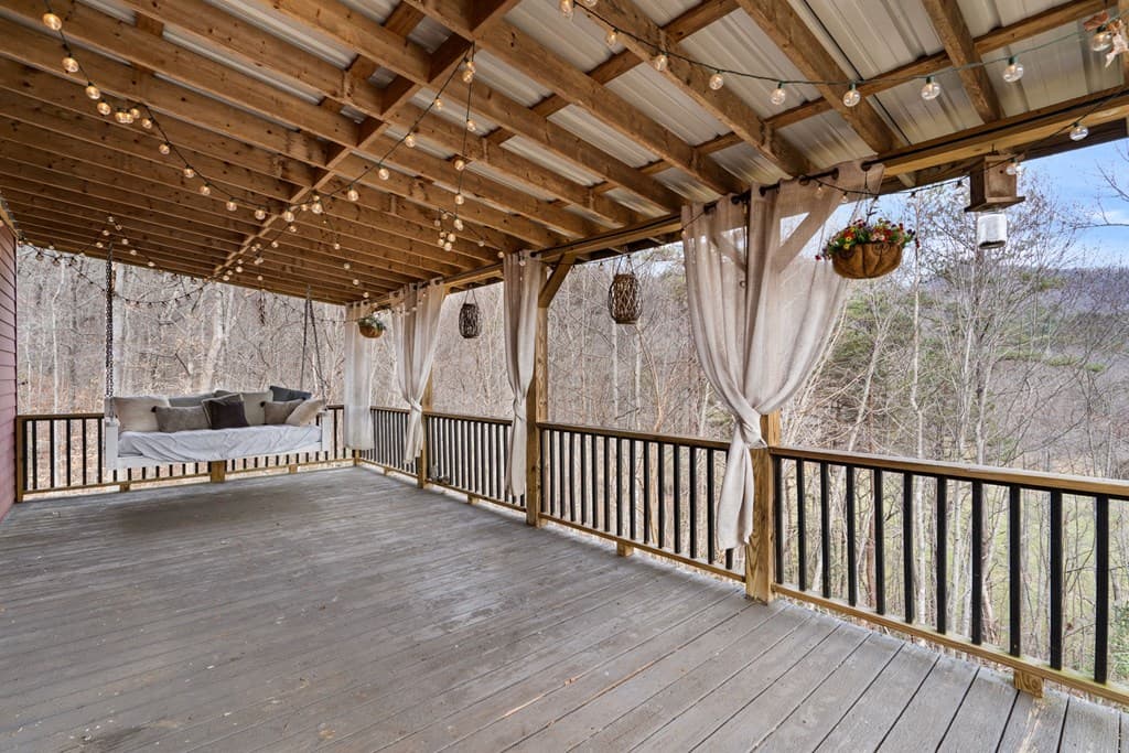 202 Bell Orchard Drive, Hayesville NC 28904 - Photo