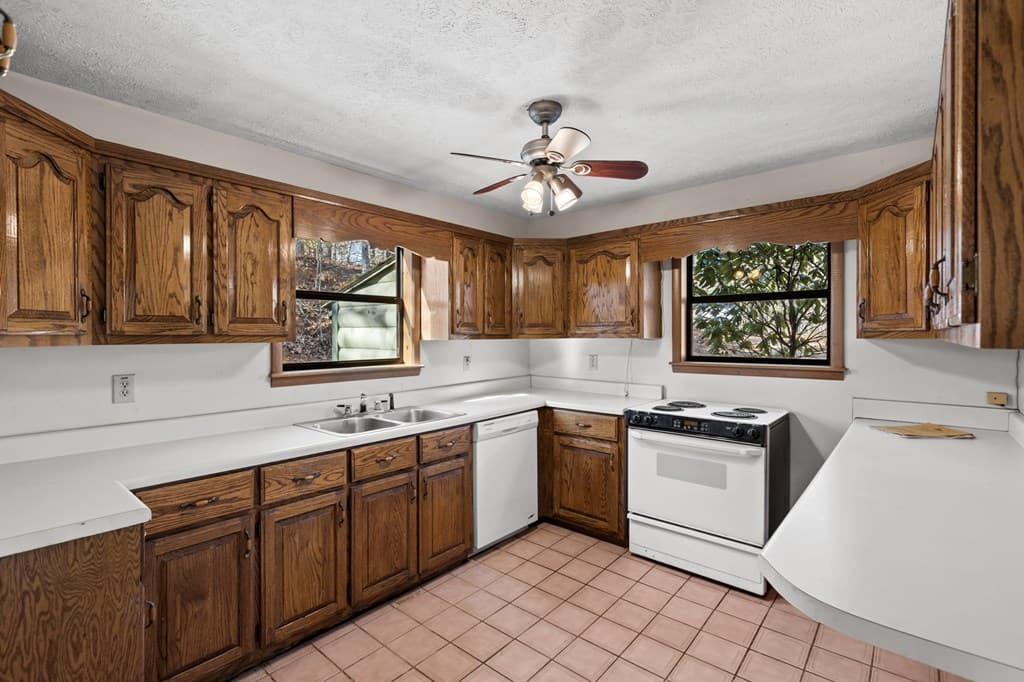 1140 Knollwood Road, Mineral Bluff GA 30559 - Photo