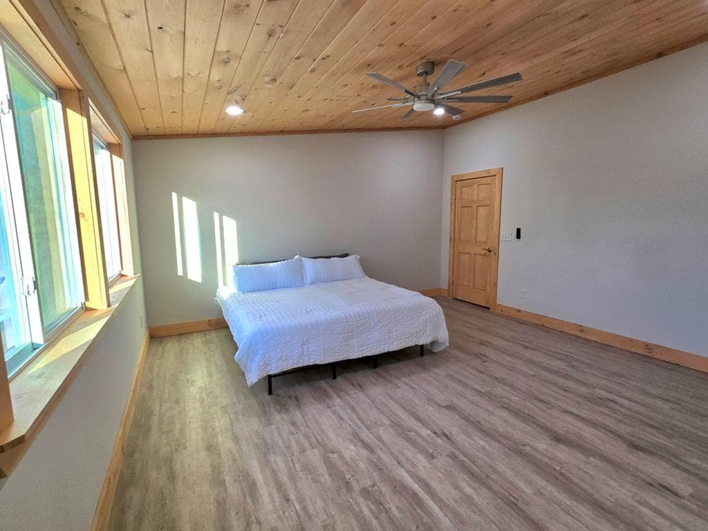 2417 Mobile Rd, Mccaysville GA 30555 - Photo