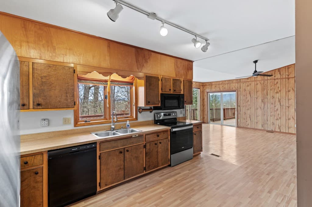 411 Sharing Lane, Murphy NC 28906 - Photo