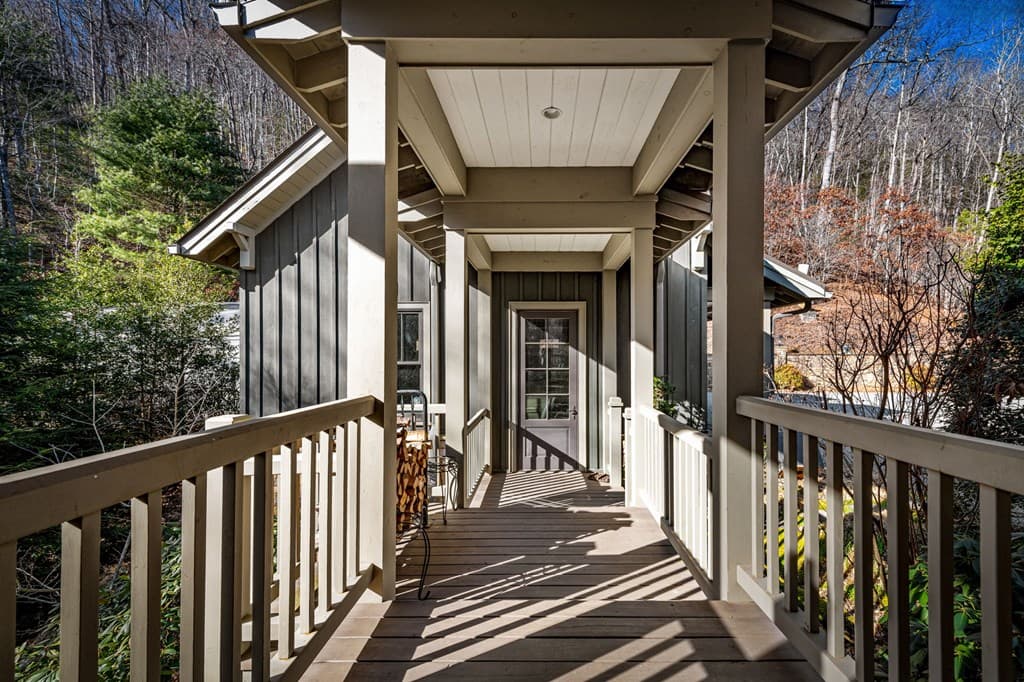 490 Red Wolf Run, Franklin NC 28734 - Photo