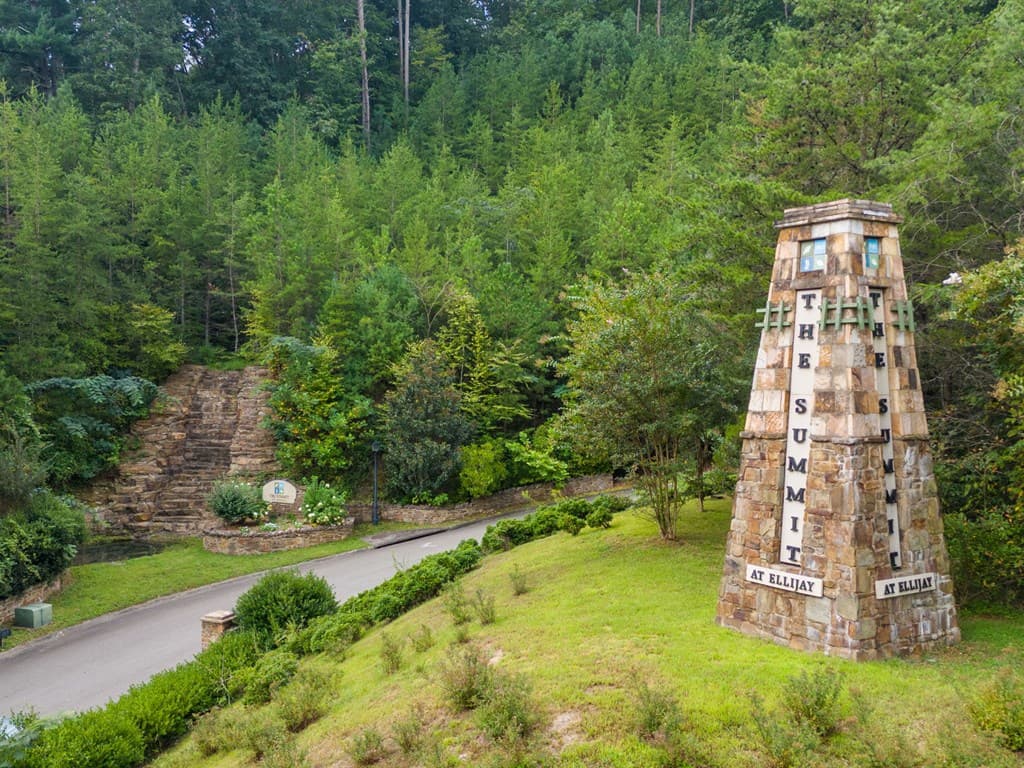 145 Pinnacle Way, Ellijay GA 30540 - Photo