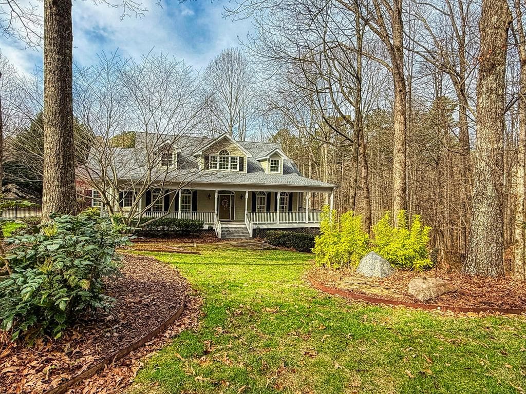 188 Clear Creek Valley Drive, Ellijay GA 30536 - Primary photo