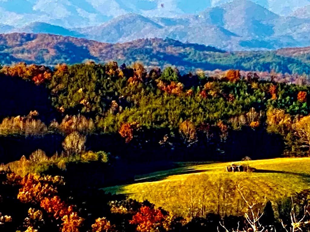 416 Autumn Hills Drive, Blairsville GA 30560 - Photo
