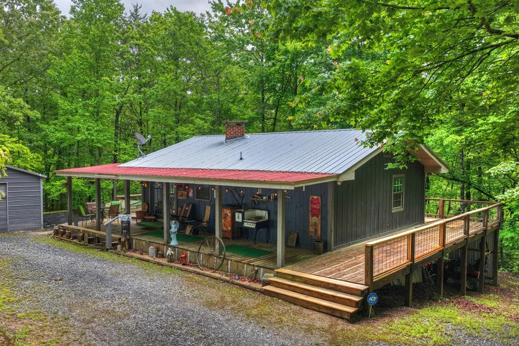 636 Bear Paw Trail, Blue Ridge GA 30513 - Photo