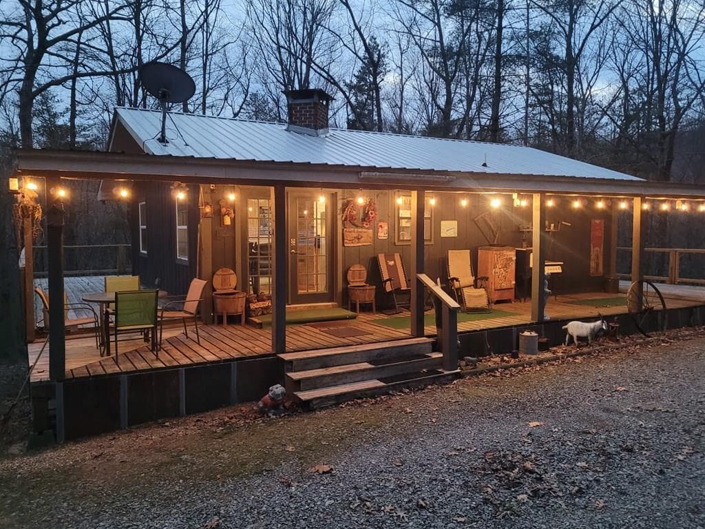 636 Bear Paw Trail, Blue Ridge GA 30513 - Primary photo