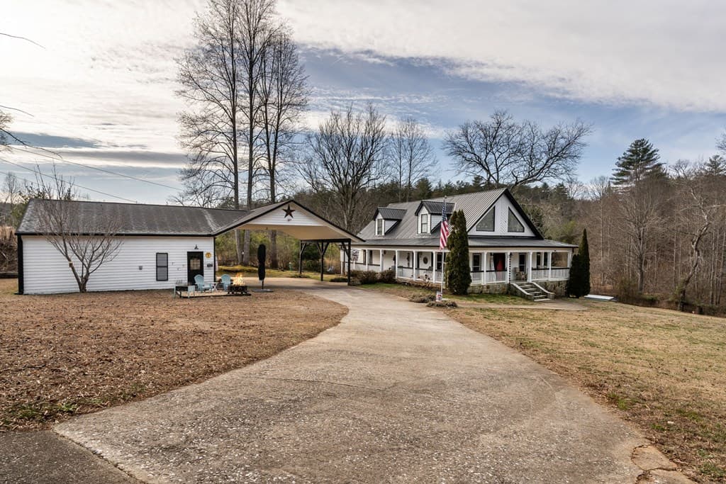 3988 Humphrey Mill Road, Mineral Bluff GA 30559 - Photo