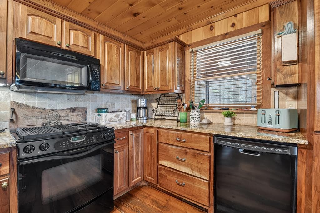 71 Rising Fawn Drive, Mineral Bluff GA 30559 - Photo