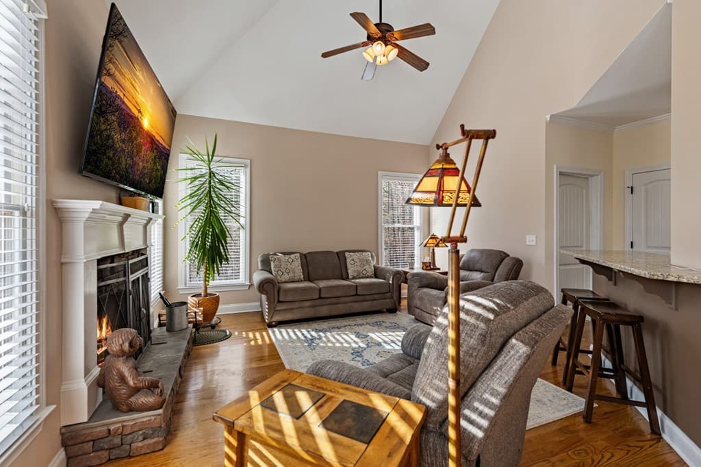 381 Madison Lane, Jasper GA 30143 - Photo