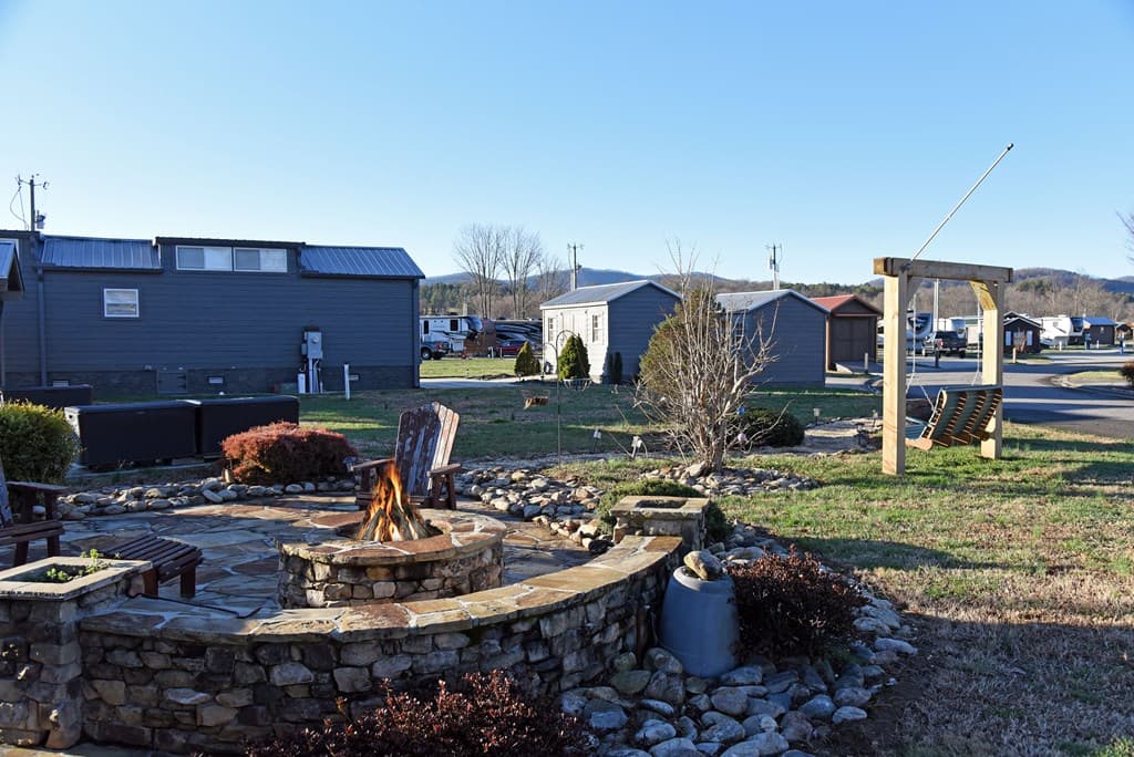 52 Foggy Mountain Road, Blairsville GA 30512 - Photo