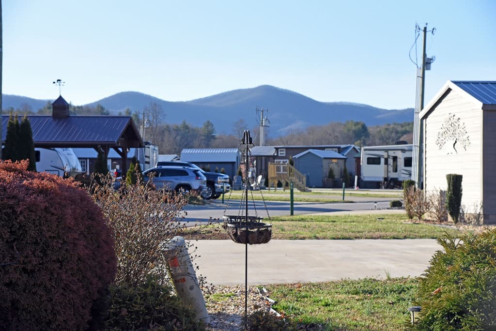 52 Foggy Mountain Road, Blairsville GA 30512 - Photo