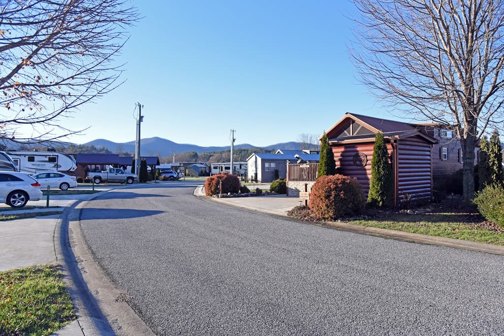 52 Foggy Mountain Road, Blairsville GA 30512 - Photo