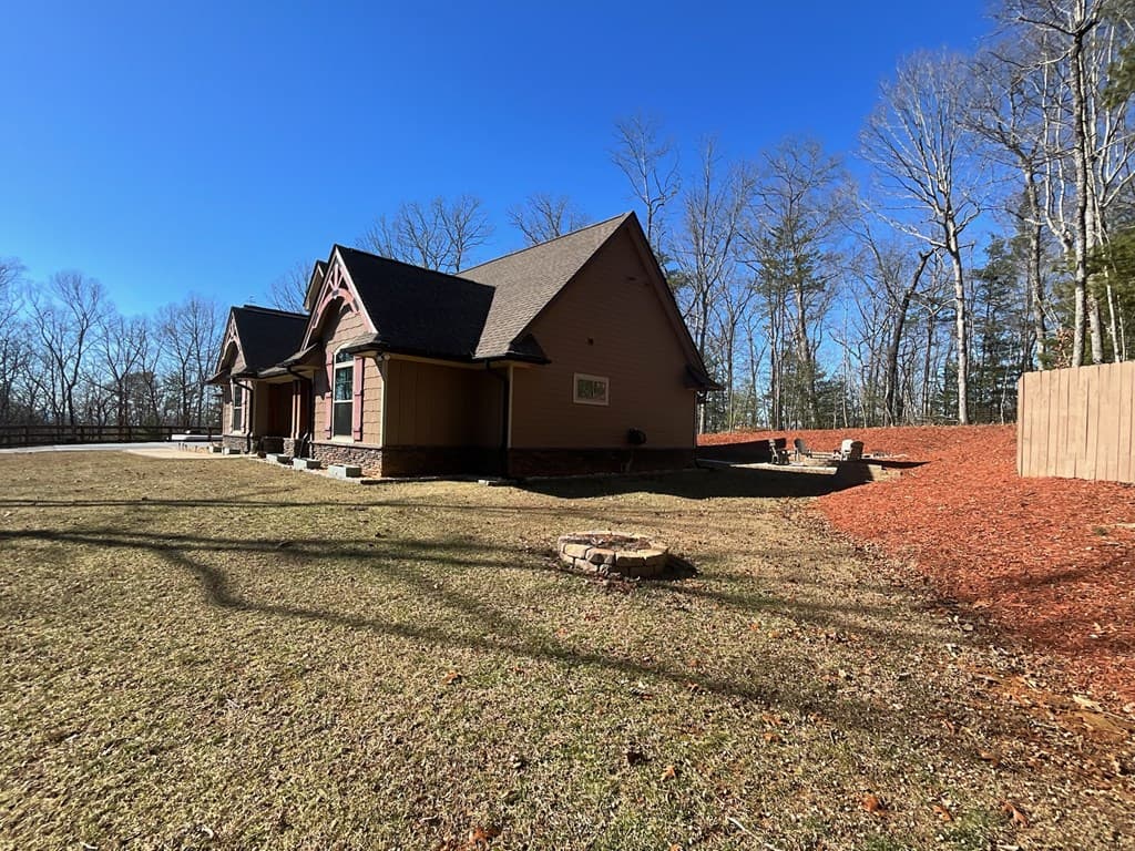 3331 Gumlog Road, Young Harris GA 30582 - Photo
