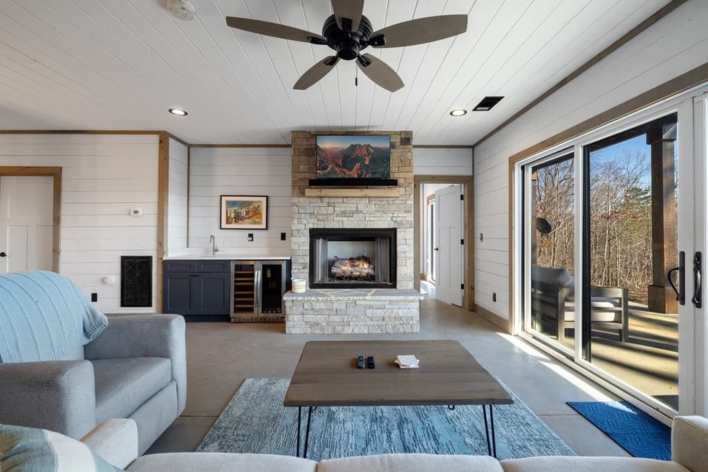 310 Wunder Bear Ridge Road, Morganton GA 30560 - Photo