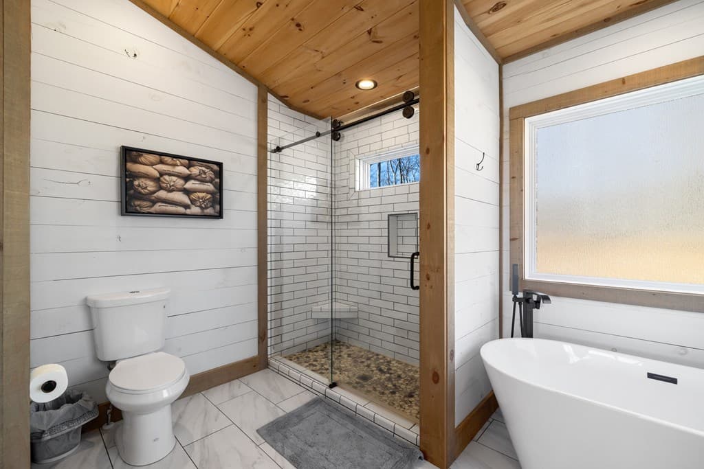 310 Wunder Bear Ridge Road, Morganton GA 30560 - Photo