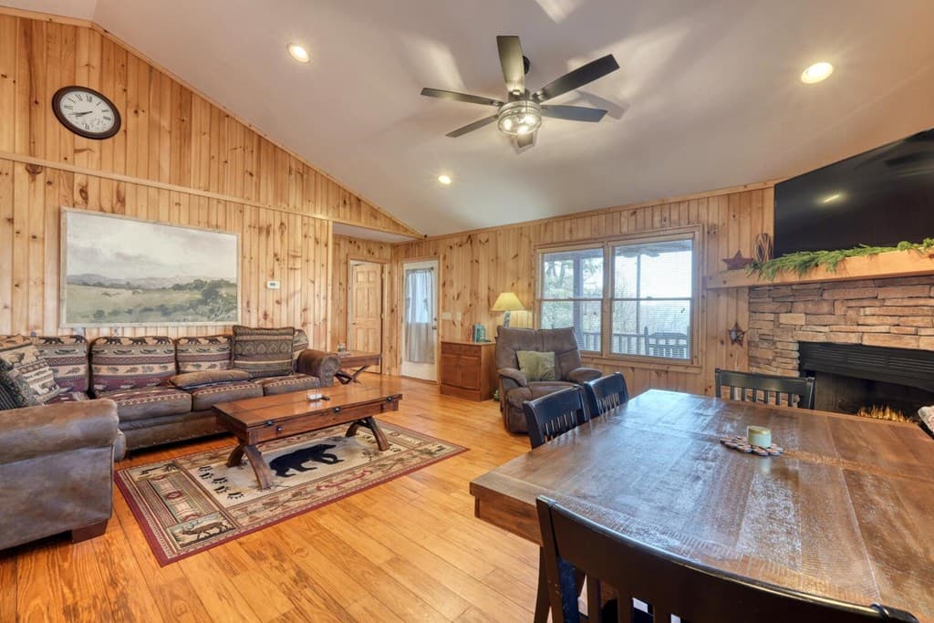 310 Barefoot Hills Road, Hiawassee GA 30546 - Photo