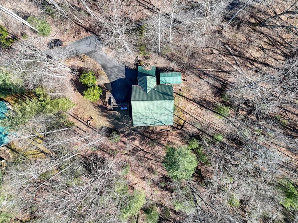 310 Barefoot Hills Road, Hiawassee GA 30546 - Photo