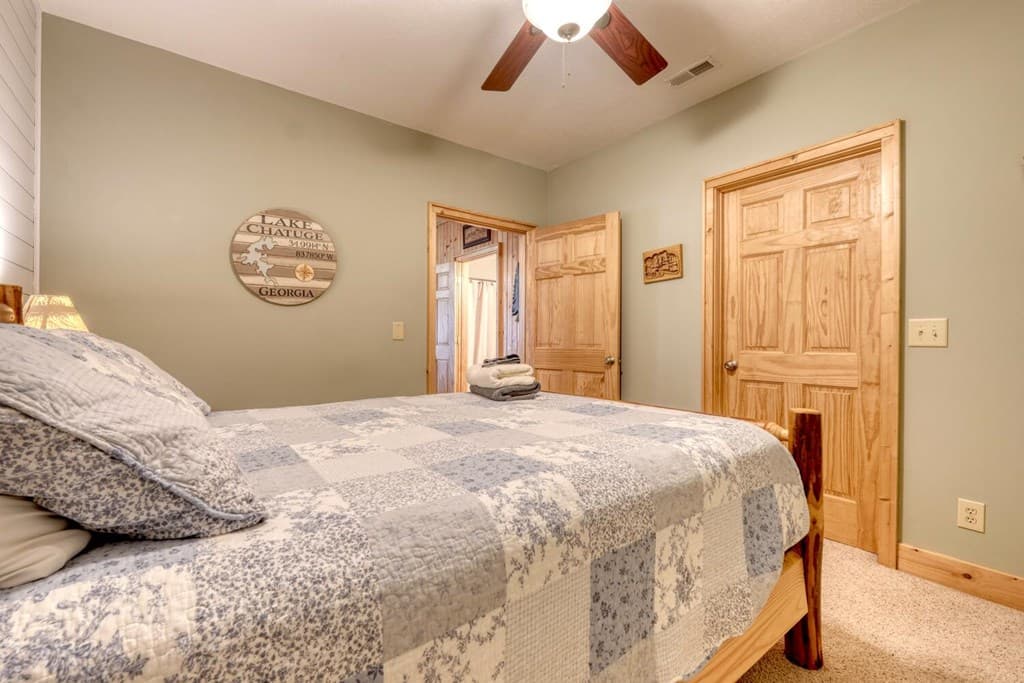 310 Barefoot Hills Road, Hiawassee GA 30546 - Photo