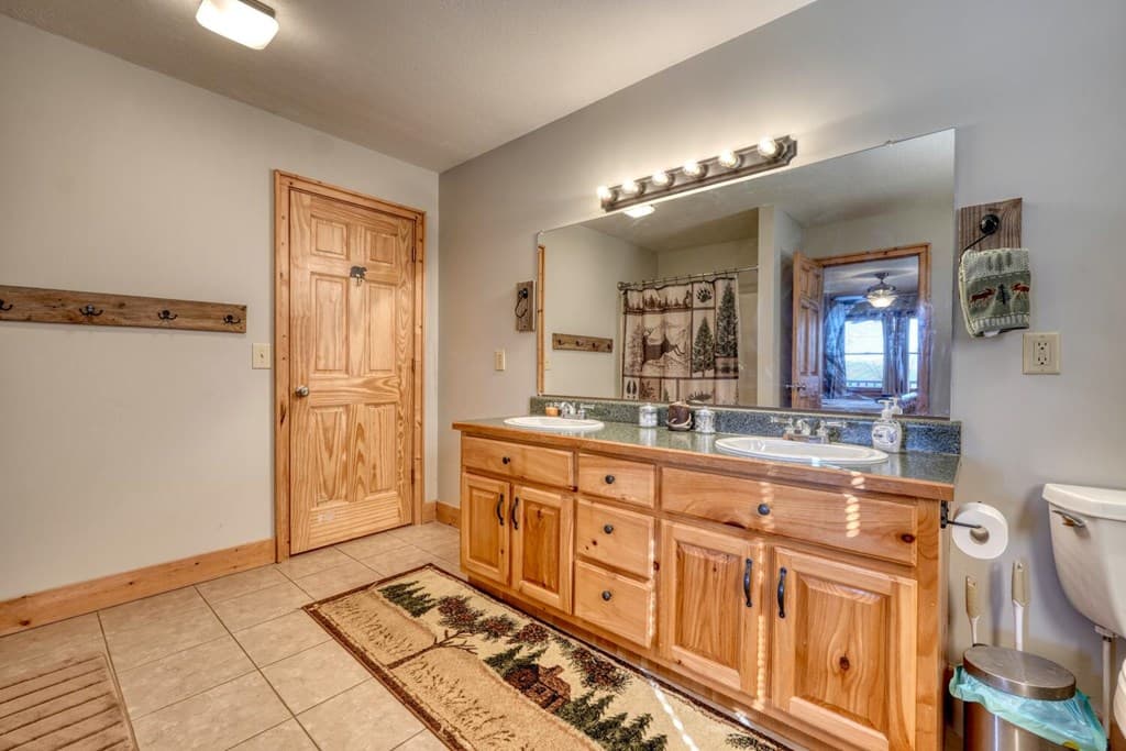 310 Barefoot Hills Road, Hiawassee GA 30546 - Photo