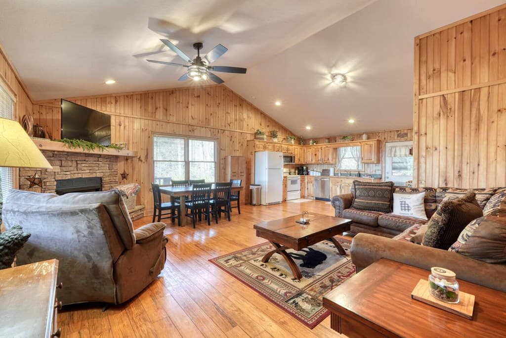 310 Barefoot Hills Road, Hiawassee GA 30546 - Photo
