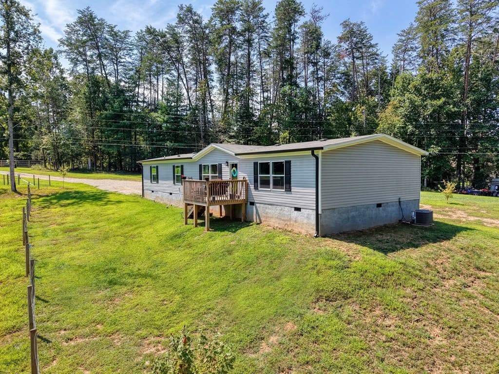 9656 Phillips Road, Young Harris GA 30582 - Photo