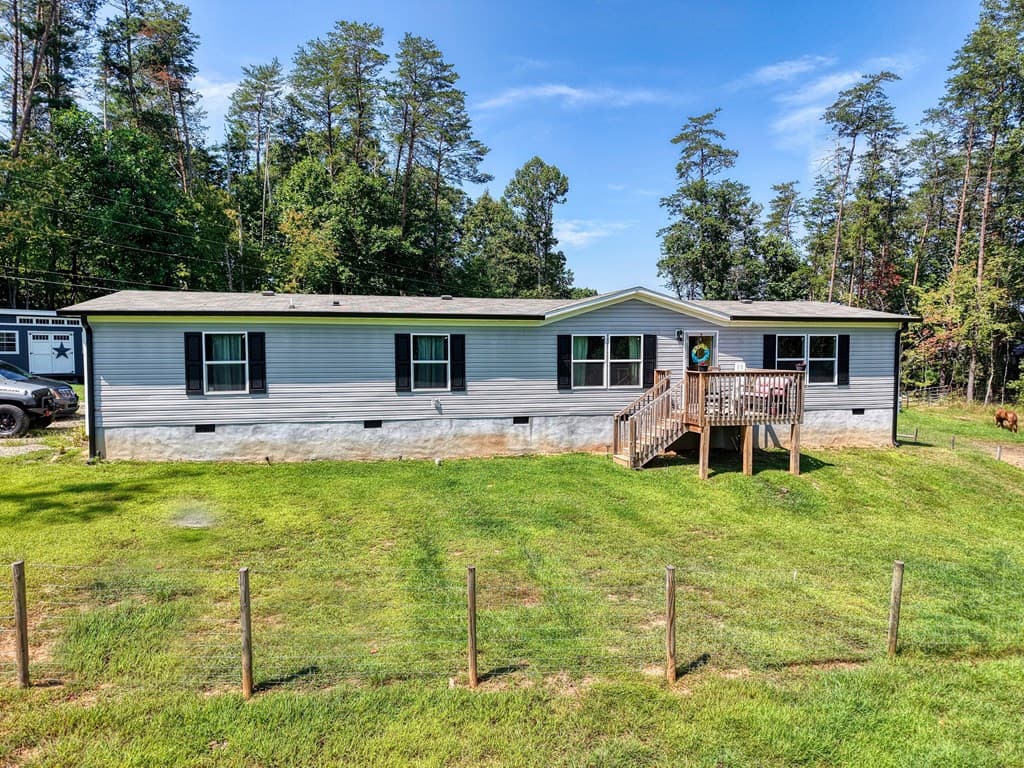 9656 Phillips Road, Young Harris GA 30582 - Photo