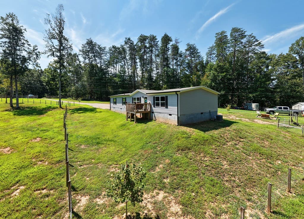9656 Phillips Road, Young Harris GA 30582 - Photo