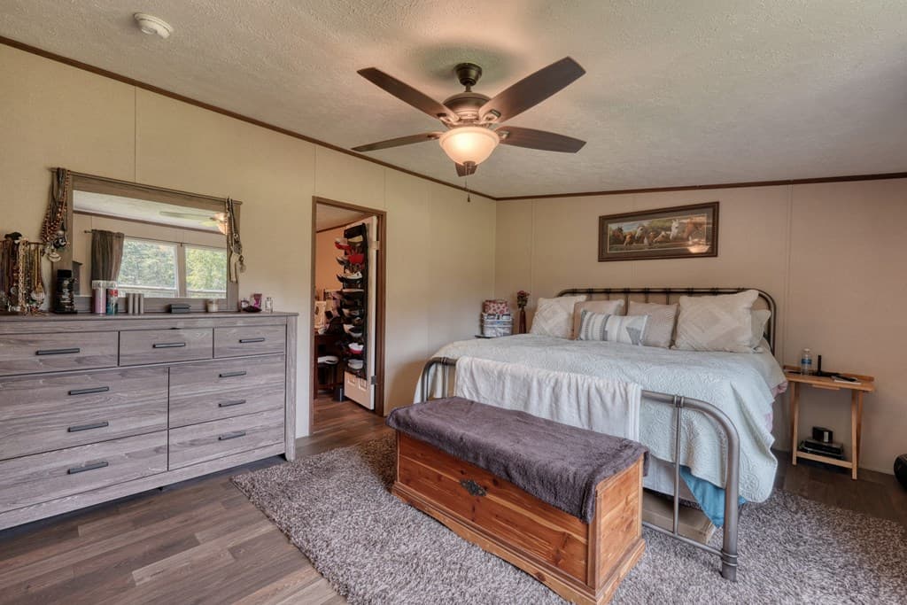 9656 Phillips Road, Young Harris GA 30582 - Photo
