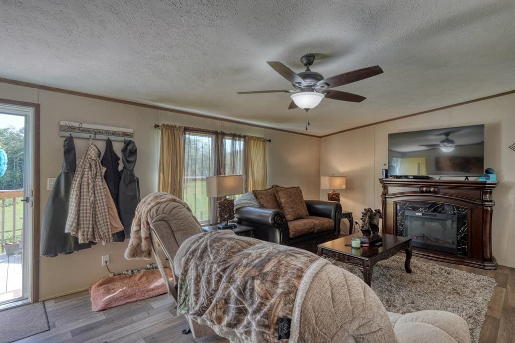 9656 Phillips Road, Young Harris GA 30582 - Photo