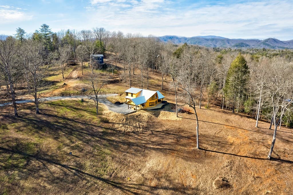 187 Briar Woods Lane, Blue Ridge GA 30513 - Photo