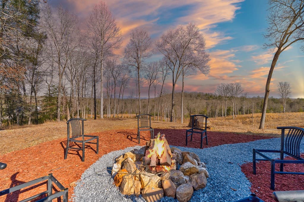 187 Briar Woods Lane, Blue Ridge GA 30513 - Photo