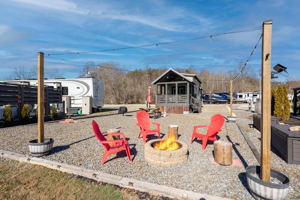 192 Mountain Meadows Drive, Morganton GA 30560 - Photo